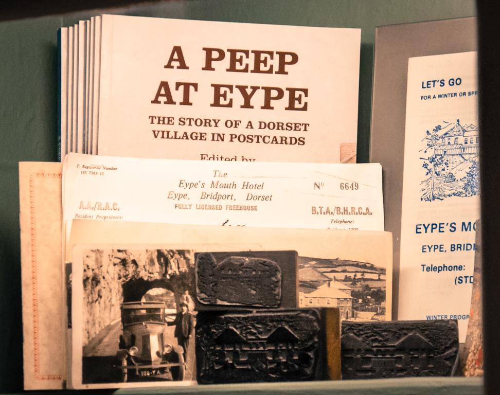 Eype'S Mouth Country Hotel Bridport Extérieur photo